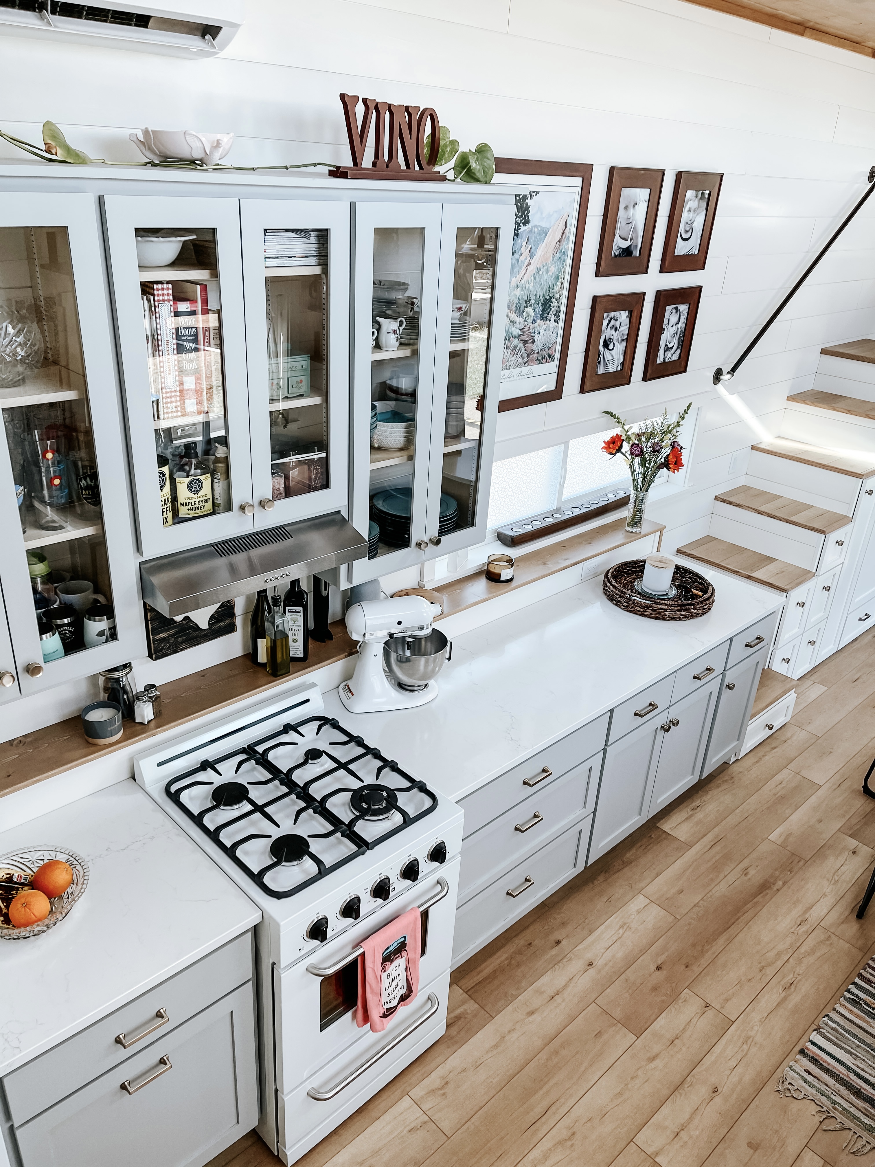 https://trailheadtiny.com/wp-content/uploads/2023/01/trailhead-tiny-house-kitchen-ideas-storage-vertical-upper-cabinets.jpg